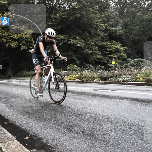 13.09.2026 - Stadtparktriathlon H.Heesch http://msf.ph/oto/10375081 13.09.2026 09:15:10 Radfahren 9, 29, 142, 163, 203 meine-sportfotos.de