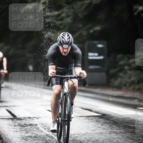 13.09.2026 - Stadtparktriathlon H.Heesch http://msf.ph/oto/10375087 13.09.2026 12:13:04 Radfahren 858, 955, 979, 1045, 1051, 1187 meine-sportfotos.de