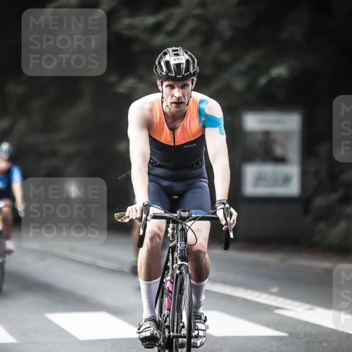 13.09.2026 - Stadtparktriathlon H.Heesch http://msf.ph/oto/10375100 13.09.2026 10:55:55 Radfahren 351, 470, 493, 498, 547, 671 meine-sportfotos.de
