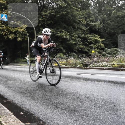 13.09.2026 - Stadtparktriathlon H.Heesch http://msf.ph/oto/10375119 13.09.2026 09:15:22 Radfahren 42, 71, 89, 101, 118, 125, 160, 194, 197 meine-sportfotos.de