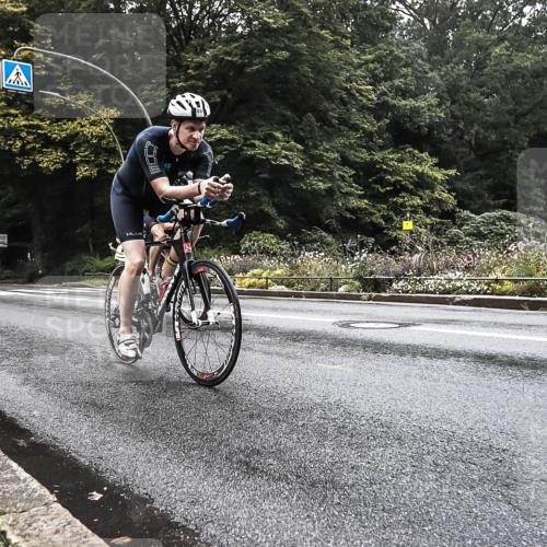 13.09.2026 - Stadtparktriathlon H.Heesch http://msf.ph/oto/10375136 13.09.2026 09:15:25 Radfahren 42, 57, 71, 89, 118, 162, 197 meine-sportfotos.de