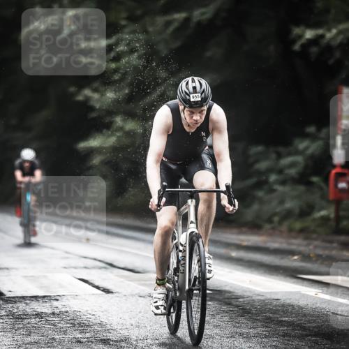 13.09.2026 - Stadtparktriathlon H.Heesch http://msf.ph/oto/10375158 13.09.2026 12:13:09 Radfahren 858, 955, 1015, 1024, 1051 meine-sportfotos.de