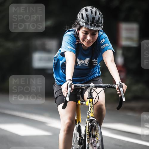 13.09.2026 - Stadtparktriathlon H.Heesch http://msf.ph/oto/10375167 13.09.2026 10:55:58 Radfahren 351, 427, 493, 498, 506, 513, 547, 671 meine-sportfotos.de