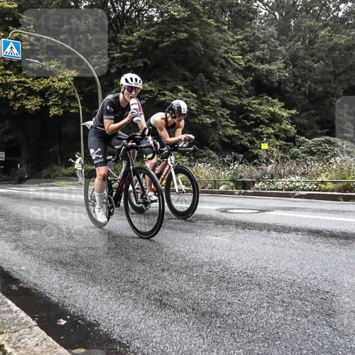 13.09.2026 - Stadtparktriathlon H.Heesch http://msf.ph/oto/10375181 13.09.2026 09:15:30 Radfahren 24, 54, 57, 97, 104, 147, 162, 208 meine-sportfotos.de