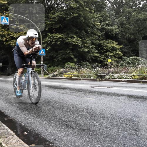 13.09.2026 - Stadtparktriathlon H.Heesch http://msf.ph/oto/10375255 13.09.2026 09:15:51 Radfahren 90, 95 meine-sportfotos.de
