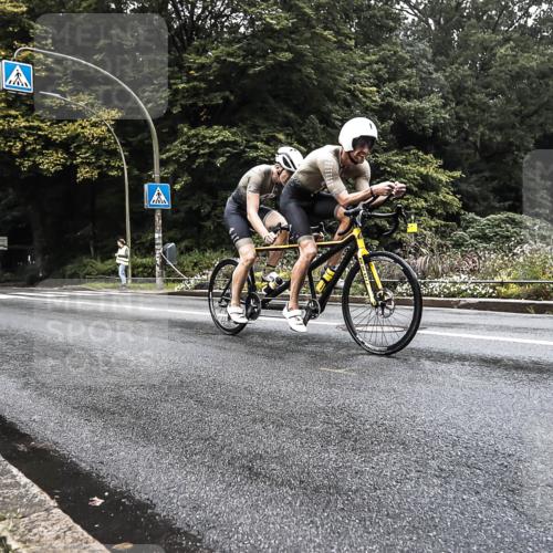 13.09.2026 - Stadtparktriathlon H.Heesch http://msf.ph/oto/10375321 13.09.2026 09:16:15 Radfahren 66, 68, 80, 100, 156, 195 meine-sportfotos.de