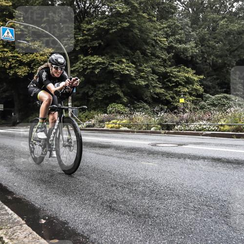 13.09.2026 - Stadtparktriathlon H.Heesch http://msf.ph/oto/10375336 13.09.2026 09:16:18 Radfahren 66, 68, 80, 188, 195 meine-sportfotos.de