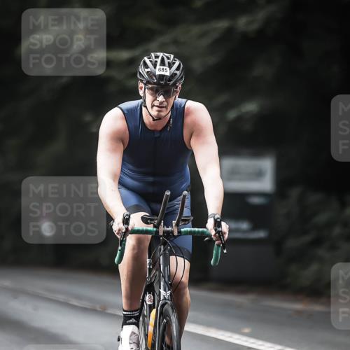 13.09.2026 - Stadtparktriathlon H.Heesch http://msf.ph/oto/10375360 13.09.2026 10:56:19 Radfahren 428, 509, 685 meine-sportfotos.de