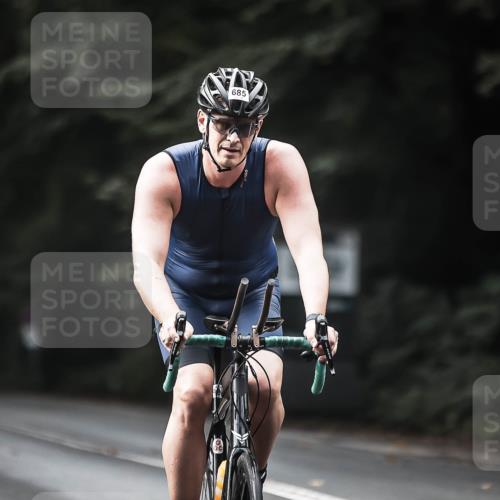 13.09.2026 - Stadtparktriathlon H.Heesch http://msf.ph/oto/10375366 13.09.2026 10:56:19 Radfahren 428, 509, 685 meine-sportfotos.de