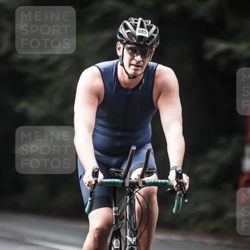 13.09.2026 - Stadtparktriathlon H.Heesch http://msf.ph/oto/10375374 13.09.2026 10:56:19 Radfahren 428, 509, 685 meine-sportfotos.de