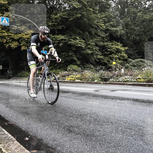 13.09.2026 - Stadtparktriathlon H.Heesch http://msf.ph/oto/10375383 13.09.2026 09:16:35 Radfahren 60, 83, 127 meine-sportfotos.de
