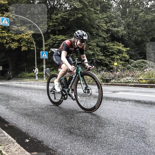 13.09.2026 - Stadtparktriathlon H.Heesch http://msf.ph/oto/10375404 13.09.2026 09:16:43 Radfahren 179 meine-sportfotos.de