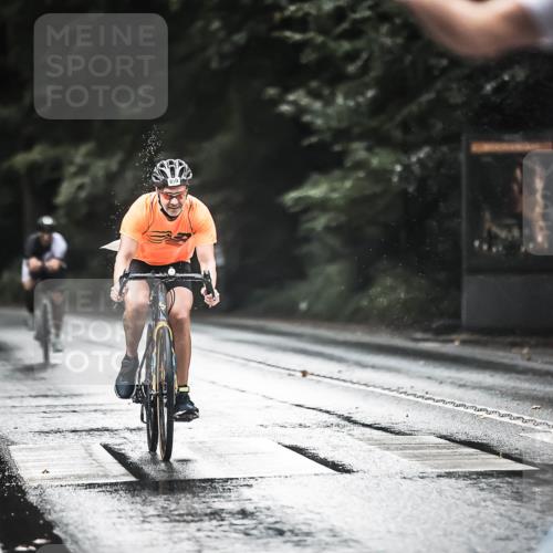 13.09.2026 - Stadtparktriathlon H.Heesch http://msf.ph/oto/10375465 13.09.2026 12:14:21 Radfahren 887, 899, 975, 1017 meine-sportfotos.de