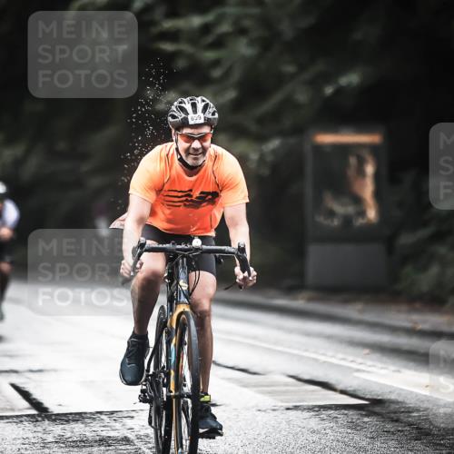 13.09.2026 - Stadtparktriathlon H.Heesch http://msf.ph/oto/10375486 13.09.2026 12:14:22 Radfahren 887, 899, 902, 975, 1017 meine-sportfotos.de