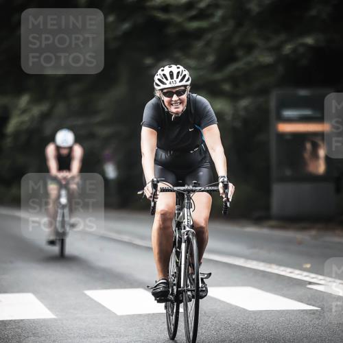 13.09.2026 - Stadtparktriathlon H.Heesch http://msf.ph/oto/10375499 13.09.2026 10:56:33 Radfahren 413, 640, 670, 679, 688 meine-sportfotos.de