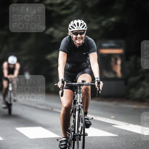 13.09.2026 - Stadtparktriathlon H.Heesch http://msf.ph/oto/10375509 13.09.2026 10:56:33 Radfahren 413, 640, 670, 679, 688 meine-sportfotos.de