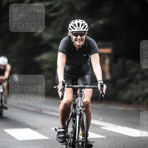 13.09.2026 - Stadtparktriathlon H.Heesch http://msf.ph/oto/10375515 13.09.2026 10:56:34 Radfahren 413, 670, 679, 688 meine-sportfotos.de