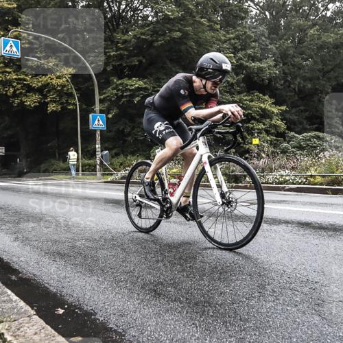 13.09.2026 - Stadtparktriathlon H.Heesch http://msf.ph/oto/10375538 13.09.2026 09:17:37 Radfahren 116, 140 meine-sportfotos.de