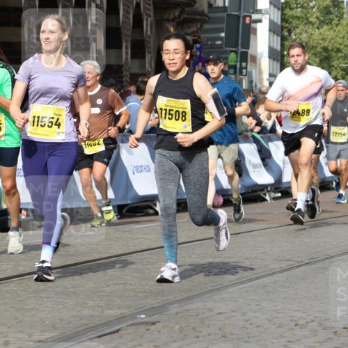13.09.2026 - 21. swb-Marathon Bremen Strokosch-Dieckow http://msf.ph/oto/10375541 13.09.2026 11:02:41 Ziel 10153, 10154, 10173, 10273, 10274, 10278, 10331, 10338, 10439, 10636, 10738, 10885, 10915, 10943, 11137, 11249, 11505, 11526, 11576, 11853, 11886, 11890, 12042, 12094, 12134, 12135, 12169, 10190, 10296, 10633, 10783, 10945, 10954, 10955, 10985, 11096, 11107, 11564, 11697, 11701, 11719, 11730, 11776, 11785, 12071, 12247, 12465 meine-sportfotos.de