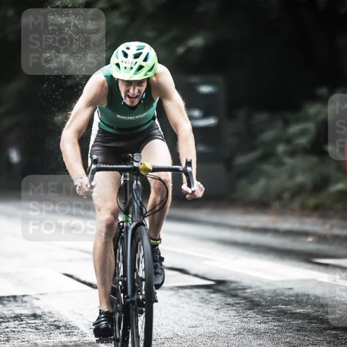 13.09.2026 - Stadtparktriathlon H.Heesch http://msf.ph/oto/10375542 13.09.2026 12:14:30 Radfahren 902, 954, 957, 975, 1035, 1055 meine-sportfotos.de