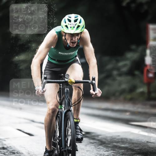 13.09.2026 - Stadtparktriathlon H.Heesch http://msf.ph/oto/10375551 13.09.2026 12:14:30 Radfahren 902, 954, 957, 975, 1035, 1055 meine-sportfotos.de