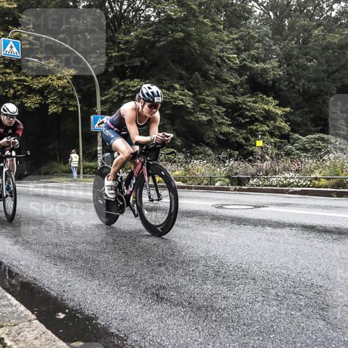 13.09.2026 - Stadtparktriathlon H.Heesch http://msf.ph/oto/10375565 13.09.2026 09:17:47 Radfahren 12, 74, 98, 152, 191 meine-sportfotos.de