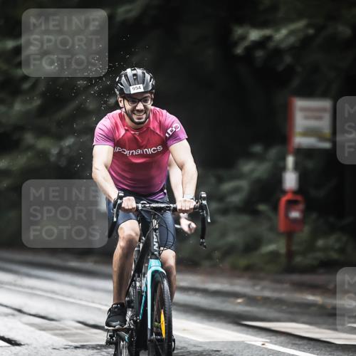 13.09.2026 - Stadtparktriathlon H.Heesch http://msf.ph/oto/10375595 13.09.2026 12:14:35 Radfahren 954, 957, 1035, 1055 meine-sportfotos.de