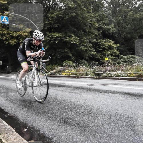 13.09.2026 - Stadtparktriathlon H.Heesch http://msf.ph/oto/10375615 13.09.2026 09:17:56 Radfahren 62, 139, 199 meine-sportfotos.de