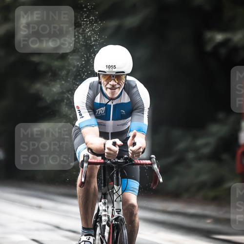 13.09.2026 - Stadtparktriathlon H.Heesch http://msf.ph/oto/10375621 13.09.2026 12:14:37 Radfahren 954, 1035, 1055, 1057 meine-sportfotos.de