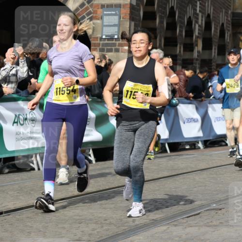 13.09.2026 - 21. swb-Marathon Bremen Strokosch-Dieckow http://msf.ph/oto/10375622 13.09.2026 11:02:42 Ziel 10153, 10154, 10173, 10273, 10274, 10278, 10331, 10338, 10439, 10738, 10885, 10915, 10943, 11137, 11249, 11505, 11508, 11526, 11576, 11853, 11886, 11890, 12042, 12094, 12134, 12135, 12169, 10190, 10296, 10633, 10783, 10945, 10954, 10955, 10985, 11096, 11107, 11313, 11564, 11697, 11701, 11719, 11730, 11776, 11785, 12071, 12247, 12448, 12465 meine-sportfotos.de