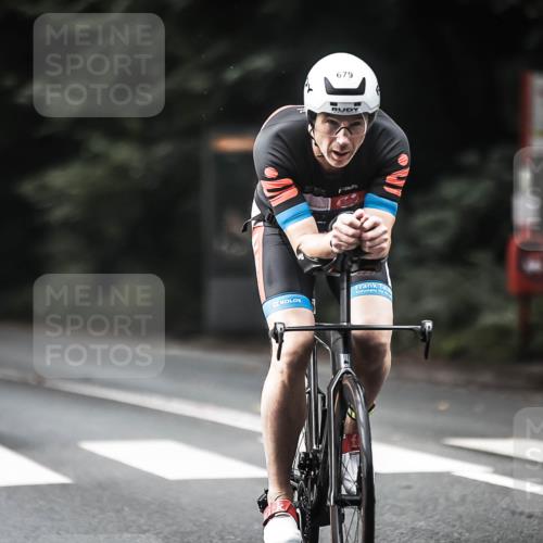 13.09.2026 - Stadtparktriathlon H.Heesch http://msf.ph/oto/10375623 13.09.2026 10:56:39 Radfahren 413, 443, 670, 679, 688 meine-sportfotos.de