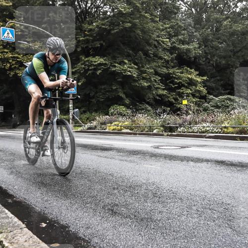 13.09.2026 - Stadtparktriathlon H.Heesch http://msf.ph/oto/10375640 13.09.2026 09:18:00 Radfahren 26, 72, 139 meine-sportfotos.de