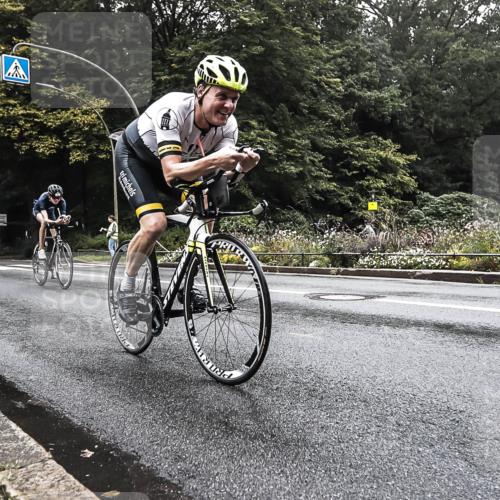 13.09.2026 - Stadtparktriathlon H.Heesch http://msf.ph/oto/10375694 13.09.2026 09:18:30 Radfahren 44, 45, 91, 134, 148, 200 meine-sportfotos.de