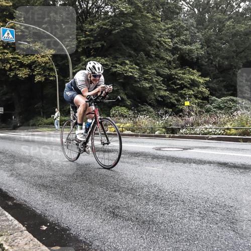 13.09.2026 - Stadtparktriathlon H.Heesch http://msf.ph/oto/10375721 13.09.2026 09:18:33 Radfahren 45, 91, 134, 148, 200 meine-sportfotos.de