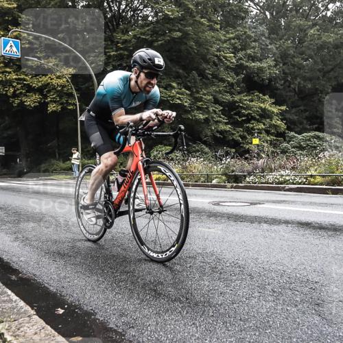 13.09.2026 - Stadtparktriathlon H.Heesch http://msf.ph/oto/10375775 13.09.2026 09:18:59 Radfahren 38 meine-sportfotos.de