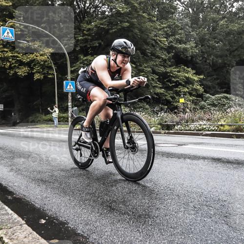 13.09.2026 - Stadtparktriathlon H.Heesch http://msf.ph/oto/10375805 13.09.2026 09:19:34 Radfahren 155, 175 meine-sportfotos.de