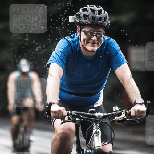 13.09.2026 - Stadtparktriathlon H.Heesch http://msf.ph/oto/10375812 13.09.2026 12:15:10 Radfahren 884, 922, 983, 1050, 1054 meine-sportfotos.de