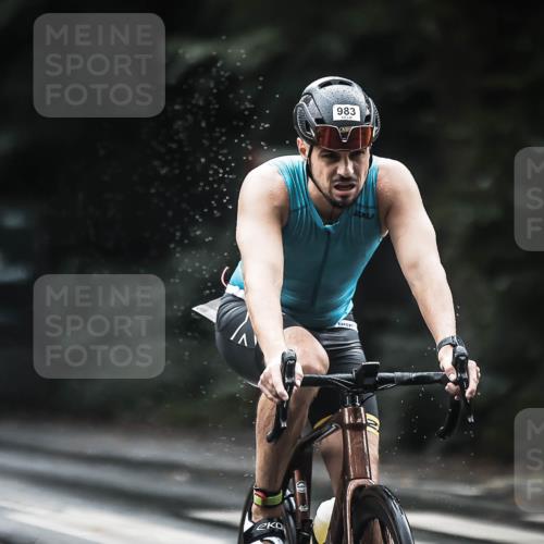 13.09.2026 - Stadtparktriathlon H.Heesch http://msf.ph/oto/10375827 13.09.2026 12:15:11 Radfahren 884, 922, 983, 1050, 1054 meine-sportfotos.de