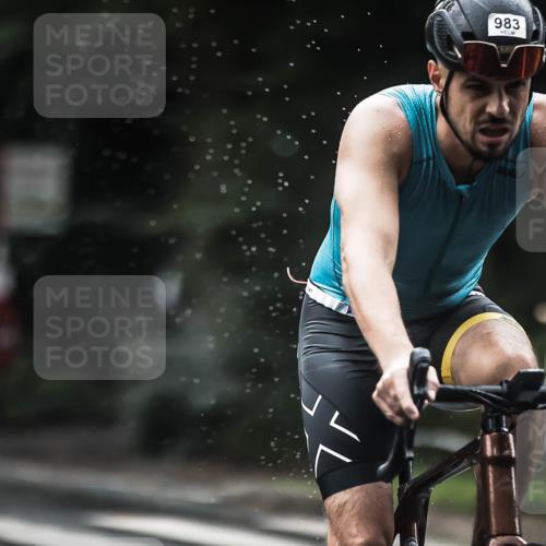 13.09.2026 - Stadtparktriathlon H.Heesch http://msf.ph/oto/10375840 13.09.2026 12:15:11 Radfahren 884, 922, 983, 1050, 1054 meine-sportfotos.de