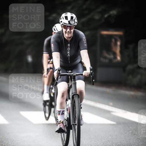 13.09.2026 - Stadtparktriathlon H.Heesch http://msf.ph/oto/10375851 13.09.2026 10:57:05 Radfahren 382, 415, 462, 480, 540 meine-sportfotos.de