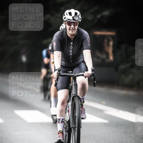 13.09.2026 - Stadtparktriathlon H.Heesch http://msf.ph/oto/10375857 13.09.2026 10:57:05 Radfahren 382, 415, 462, 480, 540 meine-sportfotos.de