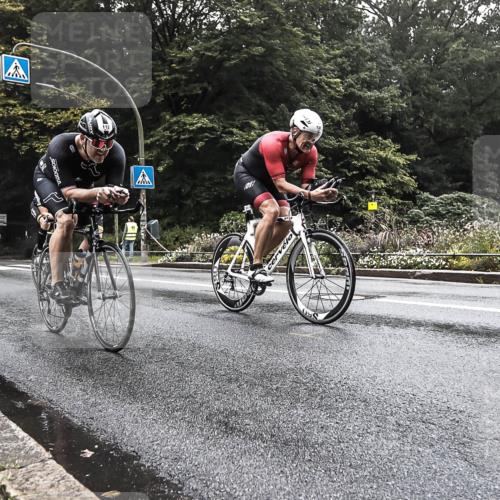 13.09.2026 - Stadtparktriathlon H.Heesch http://msf.ph/oto/10375880 13.09.2026 09:20:34 Radfahren 88, 92, 105, 112, 129, 130, 153 meine-sportfotos.de