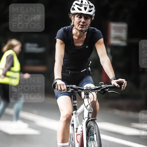 13.09.2026 - Stadtparktriathlon H.Heesch http://msf.ph/oto/10375887 13.09.2026 10:57:08 Radfahren 382, 415, 462, 480, 539, 540 meine-sportfotos.de
