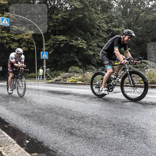 13.09.2026 - Stadtparktriathlon H.Heesch http://msf.ph/oto/10375896 13.09.2026 09:20:35 Radfahren 88, 92, 105, 112, 129, 130, 153 meine-sportfotos.de