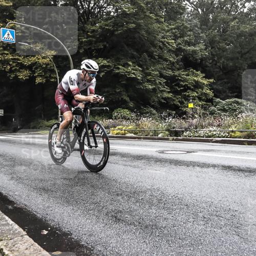 13.09.2026 - Stadtparktriathlon H.Heesch http://msf.ph/oto/10375903 13.09.2026 09:20:35 Radfahren 88, 92, 105, 112, 129, 130, 153 meine-sportfotos.de