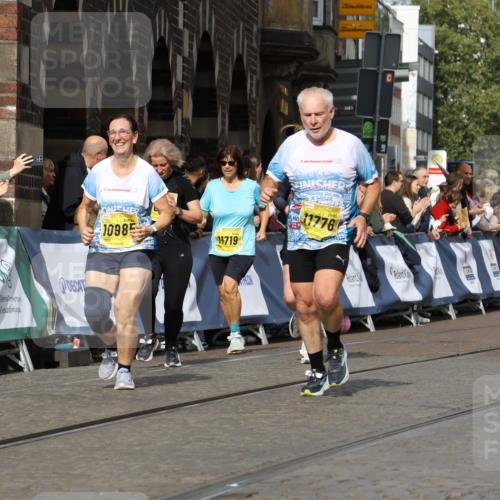 13.09.2026 - 21. swb-Marathon Bremen Strokosch-Dieckow http://msf.ph/oto/10375904 13.09.2026 11:02:51 Ziel 10153, 10154, 10273, 10274, 10278, 10338, 10738, 10885, 11137, 11261, 11505, 11508, 11526, 11554, 11662, 11890, 11945, 12154, 12169, 12252, 12429, 12489, 10185, 10715, 10731, 11095, 11313, 11697, 12421, 12432, 12448, 12465, 12483 meine-sportfotos.de