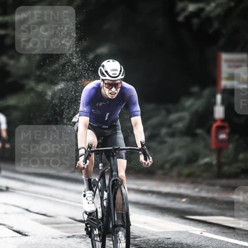 13.09.2026 - Stadtparktriathlon H.Heesch http://msf.ph/oto/10375943 13.09.2026 12:15:18 Radfahren 922, 1006, 1025, 1026, 1040, 1050, 1054, 1068 meine-sportfotos.de