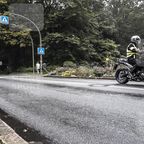 13.09.2026 - Stadtparktriathlon H.Heesch http://msf.ph/oto/10375983 13.09.2026 09:21:34 Radfahren 143, 150 meine-sportfotos.de