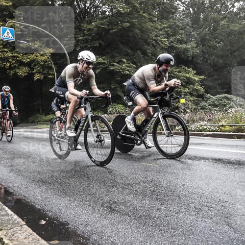 13.09.2026 - Stadtparktriathlon H.Heesch http://msf.ph/oto/10375996 13.09.2026 09:21:41 Radfahren 76, 81, 84, 114, 194, 198 meine-sportfotos.de