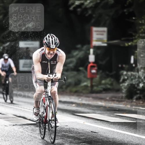 13.09.2026 - Stadtparktriathlon H.Heesch http://msf.ph/oto/10376040 13.09.2026 12:15:33 Radfahren 832, 966, 1011 meine-sportfotos.de